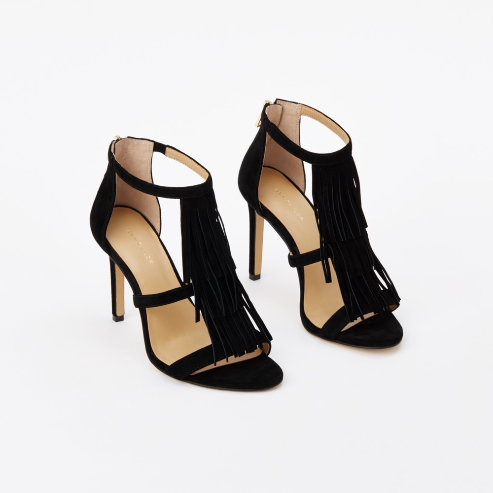NIB Ann Taylor Tara Fringe Suede Sandal